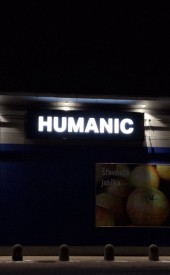 Světelná a nesvětelná reklama